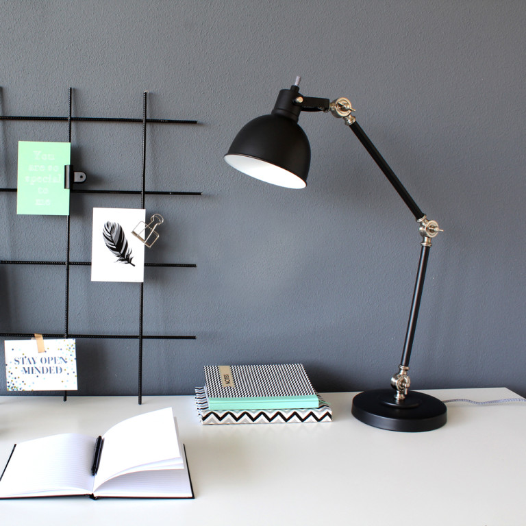 lampe de table industriel