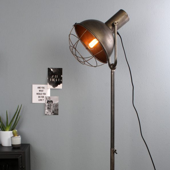 Lampadaire scandinave acier Kyan – Image 2