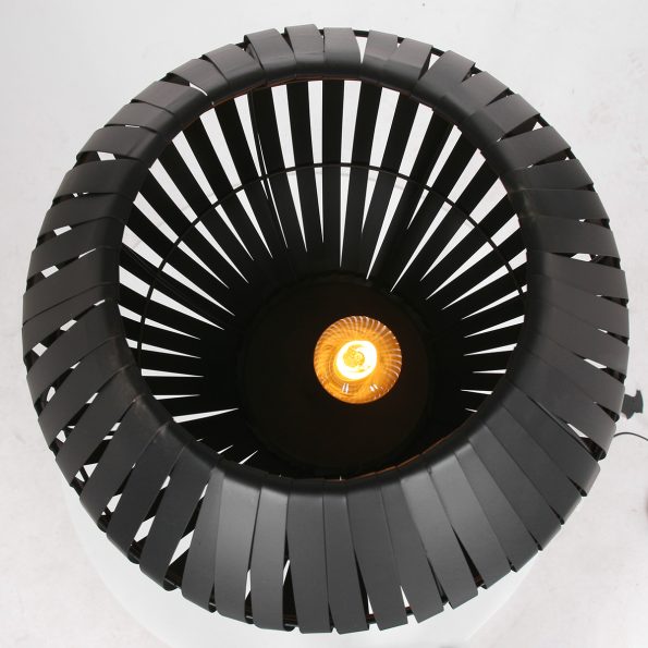 Lampadaire design noir Kyomi – Image 8